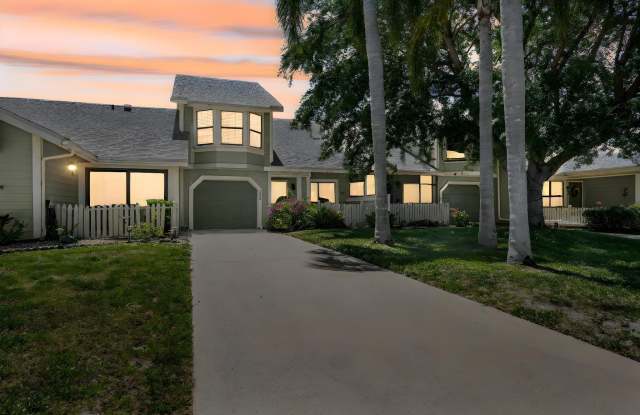 1550 SE Dewberry Court photos photos