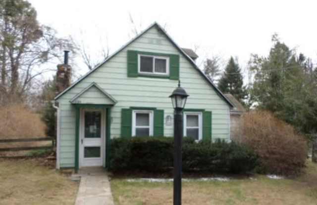 130 Conestoga Road - 130 Conestoga Road, Devon, PA 19333