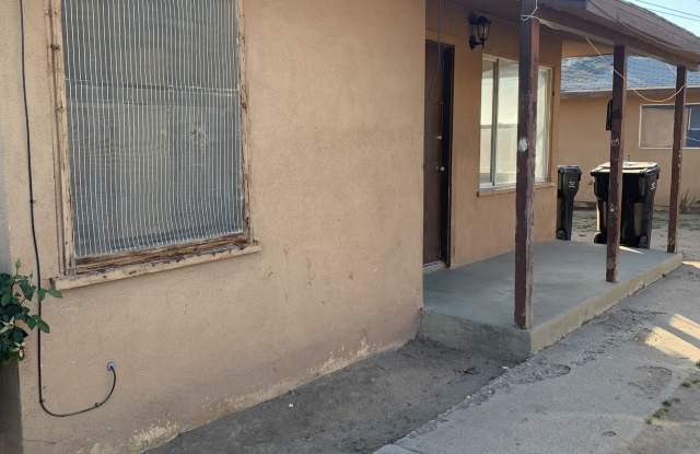 631 Pacific Avenue - 631 Pacific Avenue, Shafter, CA 93263 631 Pacific Avenue - 631 Pacific Avenue, Shafter, CA 93263