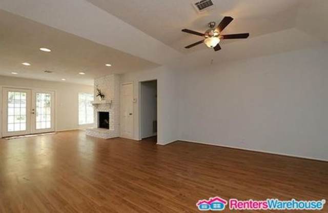5942 Sanford Road Gallery 4