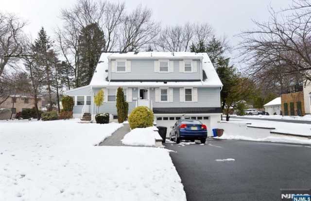 26 Bank Street photos photos