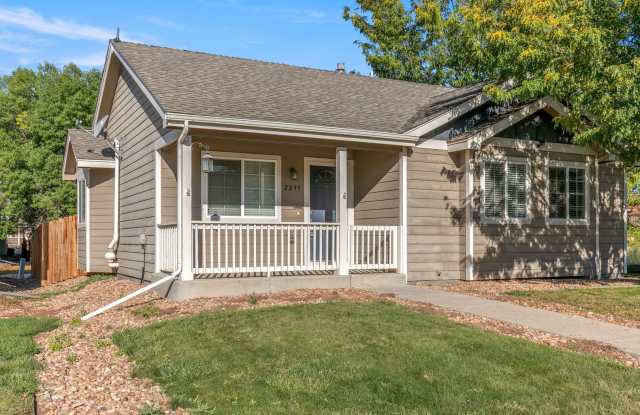 3-Bedroom Ranch with Fenced Yard and 2-Car Garage in West Loveland Gallery 1
