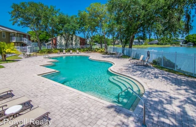 215 Lake Brook Cir. #108 - 215 Lake Brook Cr 108, Brandon, FL 33511