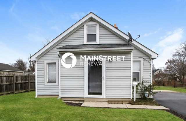 1028 Midland Avenue photos photos