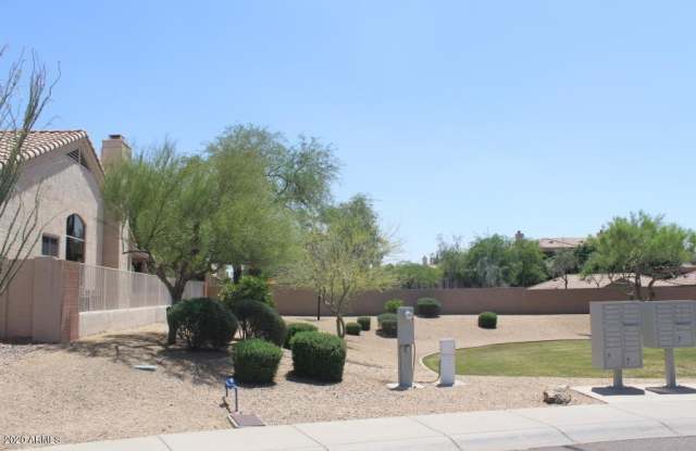 9817 E PINE VALLEY Road Gallery 3