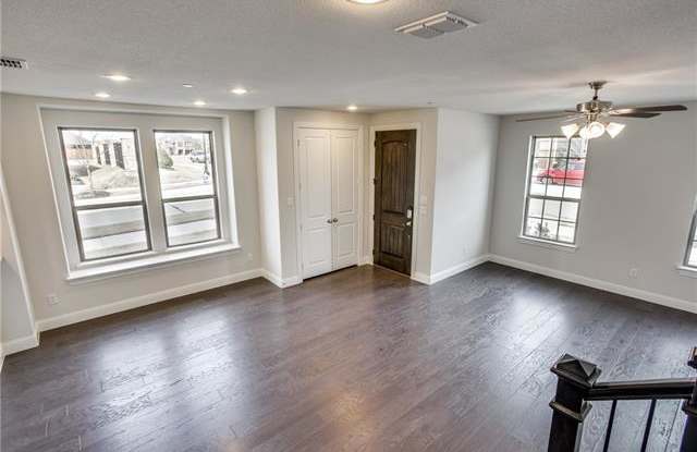 6341 Fortuna Lane Gallery 4