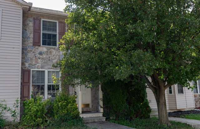 2 Bed, 1.5 Bath Townhome in Inwood, WV photos photos