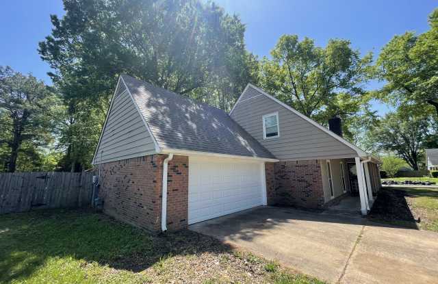 6623 Amersham Dr Gallery 3