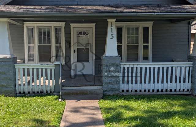 115 West Monroe Street - 115 West Monroe Street, Pittsburg, KS 66762