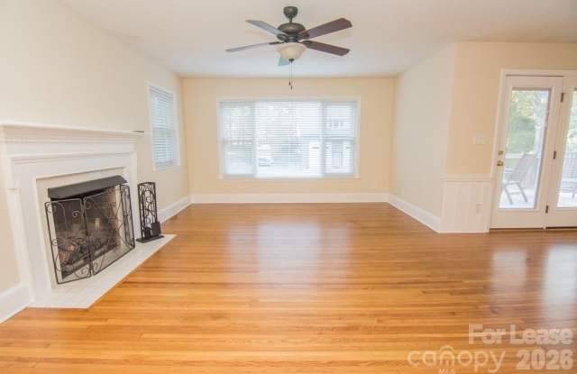 1000 Jefferson Drive Gallery 4