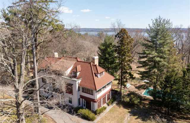 111 Lexow Avenue photos photos