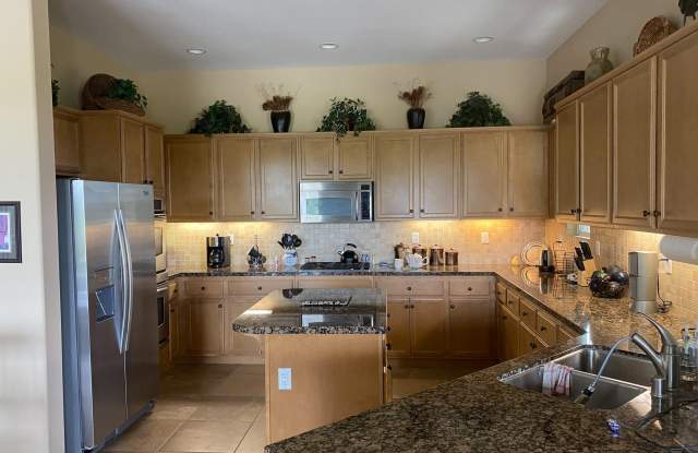 60460 Desert Rose Drive Gallery 3