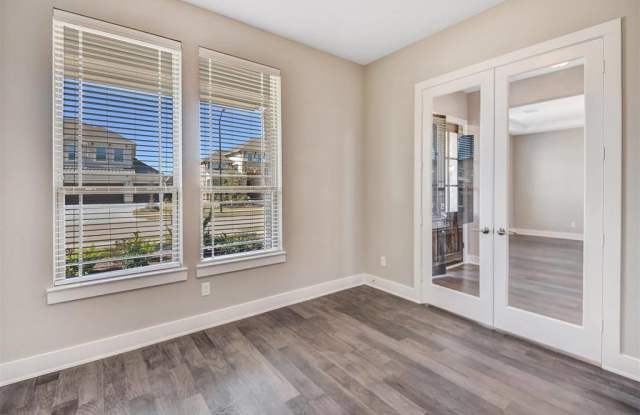 16214 Big Sandy Creek Drive Gallery 3