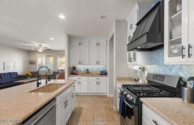 2674 E Cherry Hill Drive photos photos