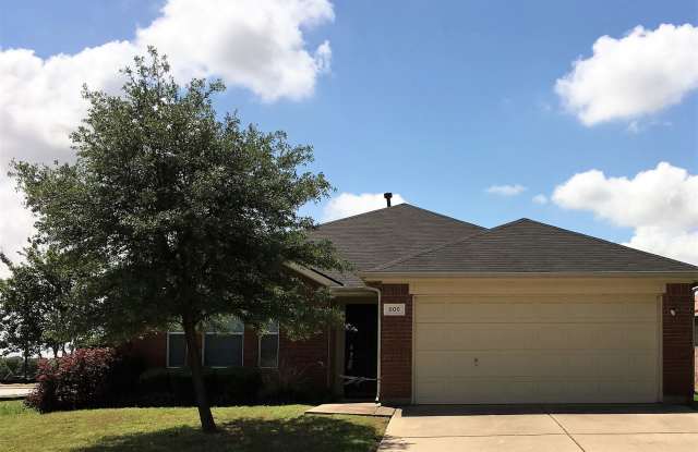 805 Oakbrook Drive - 805 Oakbrook Drive, Grand Prairie, TX 75052