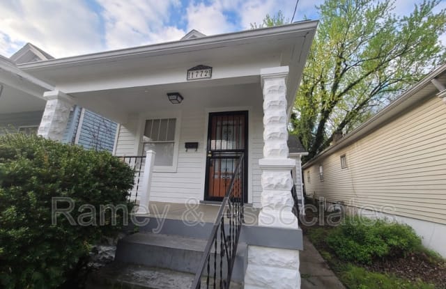 1772 W Gaulbert Ave - 1772 West Gaulbert Avenue, Louisville, KY 40210