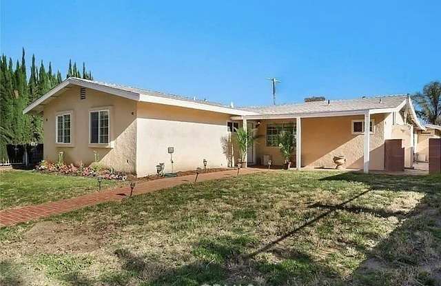 17256 Rinaldi Street photos photos