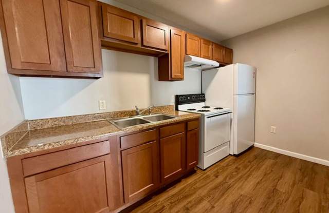 NORWALK - 1 Bedroom Available! Gallery 2