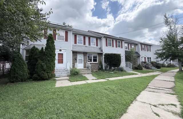 502 South Logan Avenue photos photos
