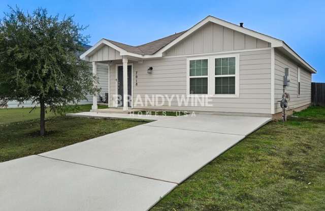 7018 Winding Shelf photos photos