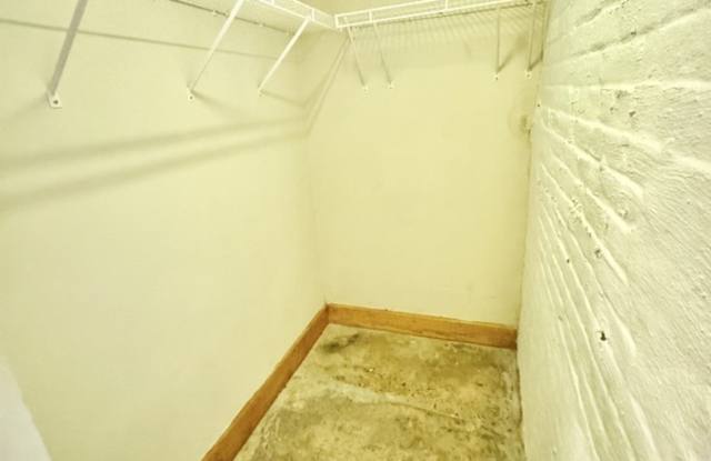 114 Virginia st Gallery 4