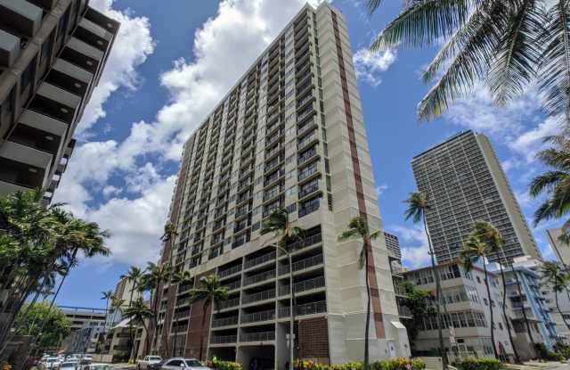 Large studio in the heart of Waikiki with assigned parking photos photos