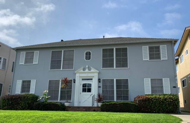 BEAUTIFUL 1 BEDROOM 1 BATH DOWNSTAIRS UNIT IN SHORT DISTANCE TO BELMONT SHORE photos photos