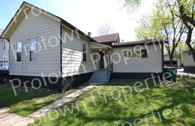 122 Baker Ave photos photos