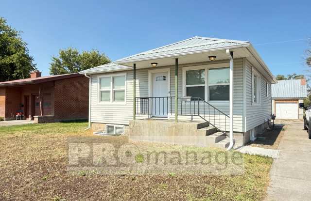 335 E. 17th St. photos photos