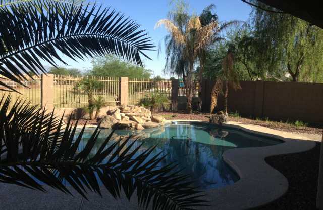 5793 S 248TH Lane Gallery 2