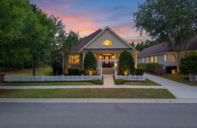 2013 Simmerman Way Gallery 4