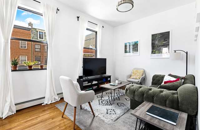 148 Smith Street Gallery 4
