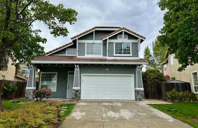 Located across the street from park, Walk to School - 1527 Promenade Circle, Tracy, CA 95376