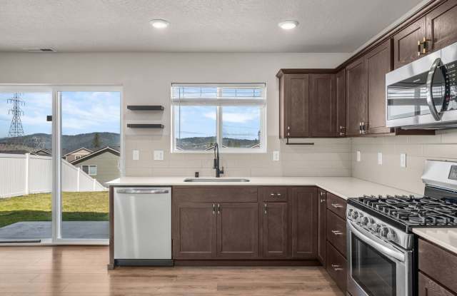 MOVE-IN SPECIAL: Half Off 2nd Month! Like-New 2022 4BR/2.5BA — NW Spokane photos photos MOVE-IN SPECIAL: Half Off 2nd Month! Like-New 2022 4BR/2.5BA — NW Spokane photos photos