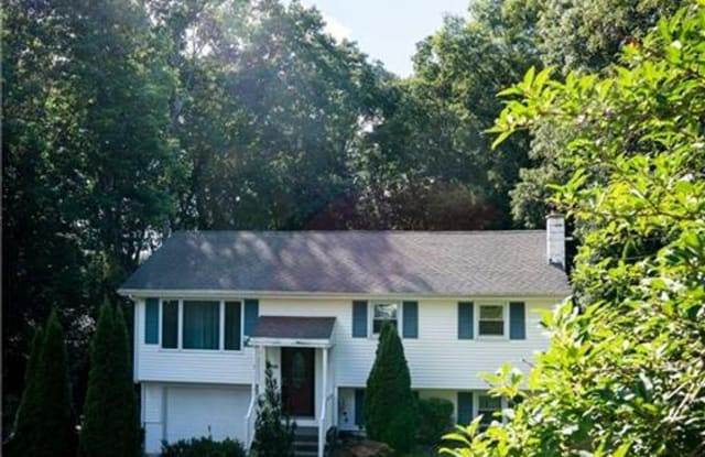 3 Overlook Dr - 3 Overlook Drive, New London County, CT 06365