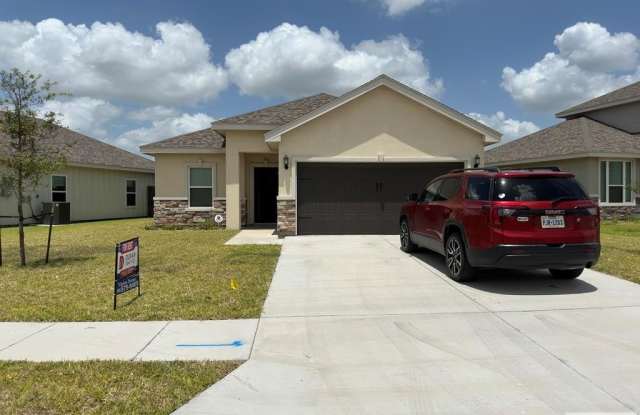 2032 GROVE LN photos photos