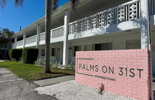 Palms on 31 photos photos Palms on 31 photos photos