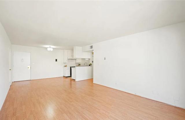 10240 Camarillo St Apt 107 photos photos