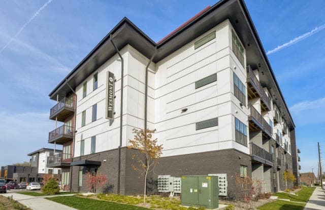 1129 E 16th St Unit C21 - 1129 East 16th Street, Indianapolis, IN 46202