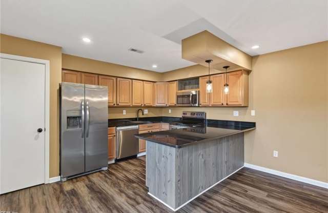 1132 Ocean Pebbles Way - 1132 Ocean Pebbles Way, Virginia Beach, VA 23451