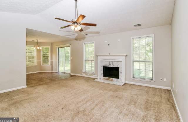 130 Creekside Trail Gallery 2