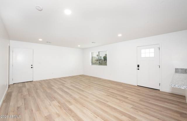 2210 E Alta Vista Road photos photos