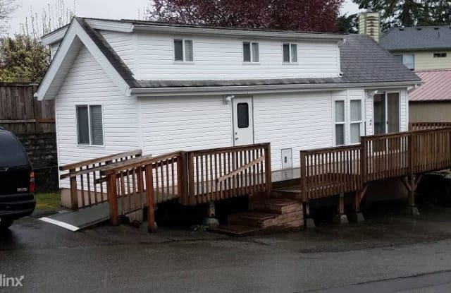 13317 BEVERLY PARK RD B - 13317 Beverly Park Road, Picnic Point, WA 98087