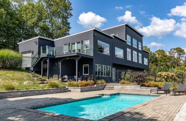 11 Longview Road photos photos