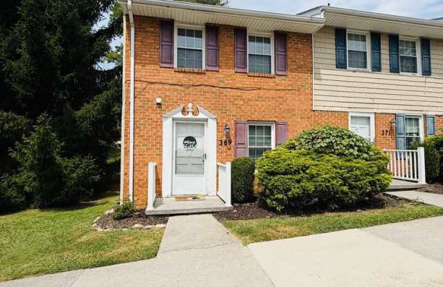 2 Bedroom, 1.5 Bath Townhouse photos photos 2 Bedroom, 1.5 Bath Townhouse photos photos