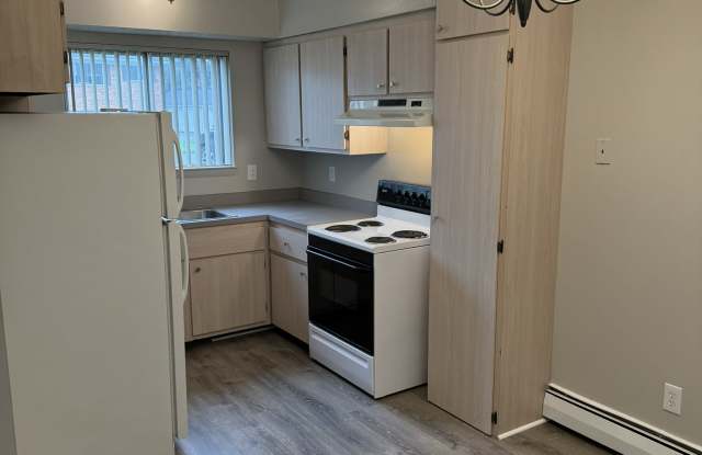 421 Parkdale Avenue photos photos