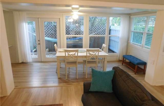 74 7th St lot: 12 Gallery 4