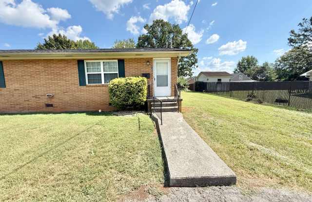 838 Cherry Street Alcoa, TN 37701 photos photos