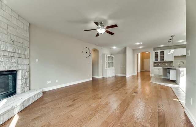 660 Hobie Point Drive - 660 Hobie Point Drive, Lewisville, TX 75056