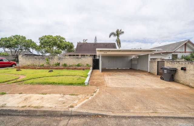 4 BD/2 BA Home in Mililani (Available Now!) Small Pets Allowed photos photos